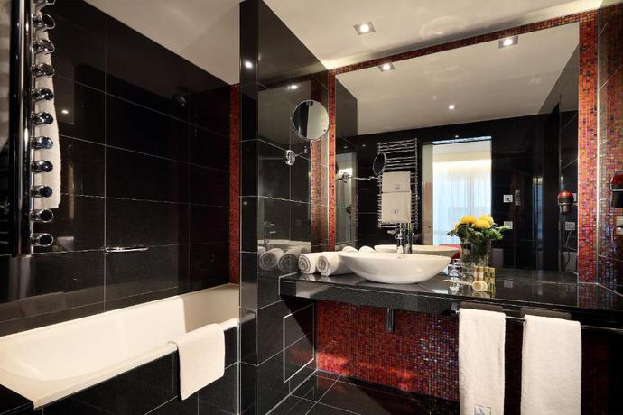 Imagen de la habitación del Hotel Eurostars Grand Central. Foto 9