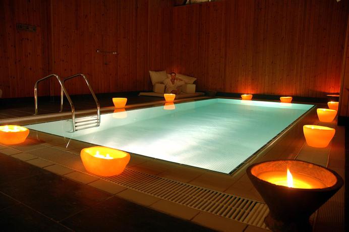 Imagen de la piscina del Hotel Eurostars La Pleta. Foto 12