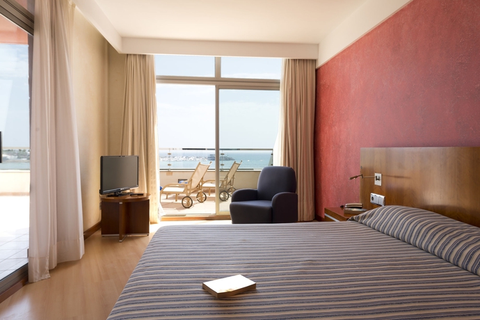 Imagen de la habitación del Hotel Eurostars Las Salinas. Foto 7