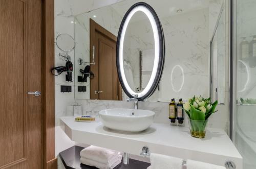 Imagen de la habitación del Hotel Eurostars Lisboa Baixa. Foto 3