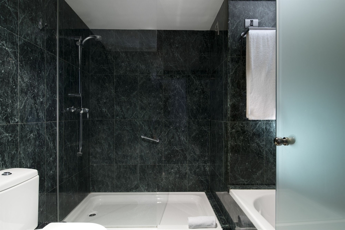 Imagen de la habitación del Hotel Eurostars Lisboa Parque. Foto 6