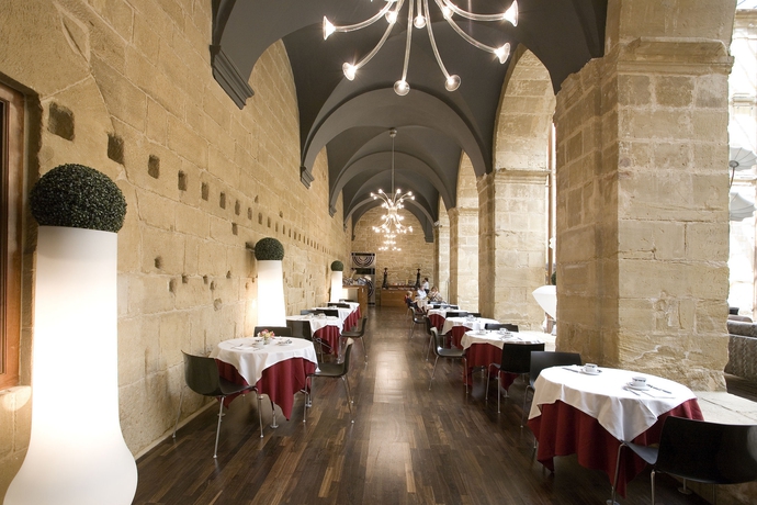 Imagen del bar/restaurante del Hotel Eurostars Los Agustinos. Foto 2