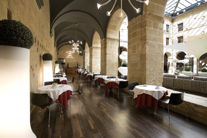 Imagen del bar/restaurante del Hotel Eurostars Los Agustinos. Foto 3