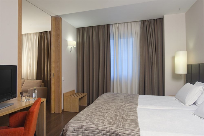 Imagen de la habitación del Hotel Eurostars Lucentum. Foto 12