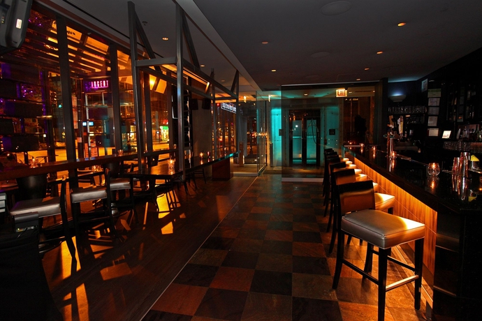 Imagen del bar/restaurante del Hotel Eurostars Magnificent Mile. Foto 3