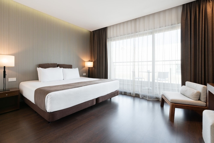 Imagen de la habitación del Hotel Eurostars Mar De Vigo. Foto 6