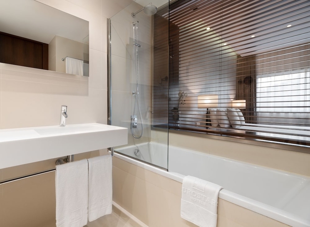 Imagen de la habitación del Hotel Eurostars Mar De Vigo. Foto 16