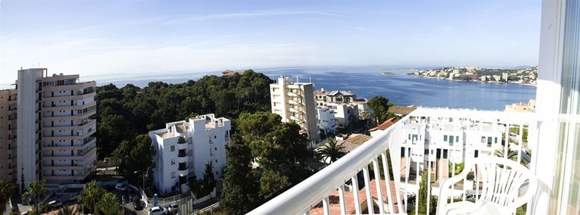 Imagen de la habitación del Hotel Eurostars Marivent. Foto 7