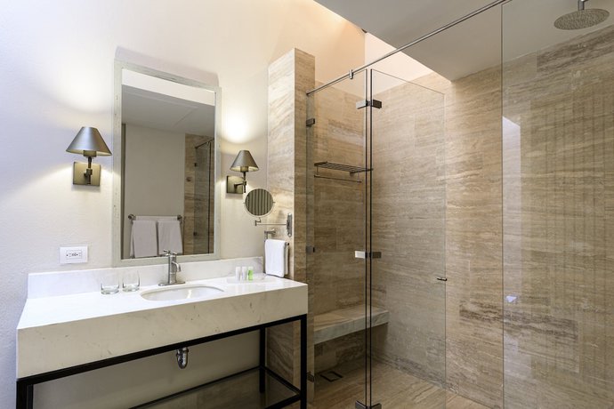 Imagen de la habitación del Hotel Eurostars Marqués De Villalta. Foto 15