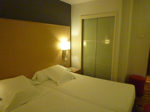 Imagen de la habitación del Hotel Eurostars Marques De Vallejo. Foto 11