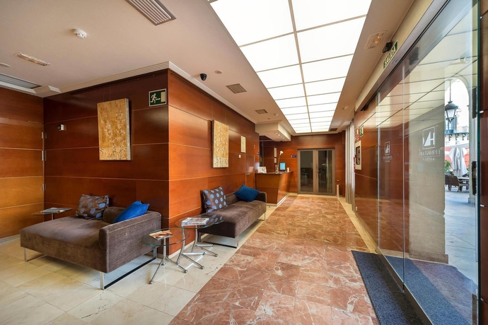 Imagen de los interiores del Hotel Eurostars Mediterranea Plaza. Foto 16