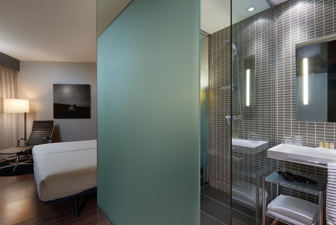 Imagen de la habitación del Hotel Eurostars Monte Real. Foto 8