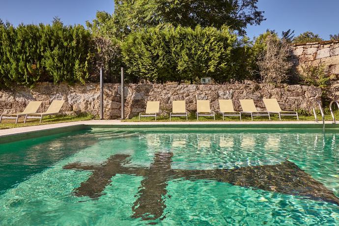 Imagen de la piscina del Hotel Eurostars Monumento Monasterio De San Clodio. Foto 10