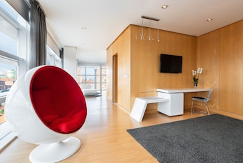 Imagen de la habitación del Hotel Eurostars Palacio De Cristal. Foto 6