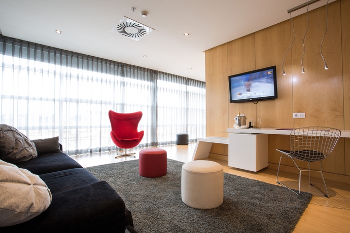 Imagen de los interiores del Hotel Eurostars Palacio De Cristal. Foto 15