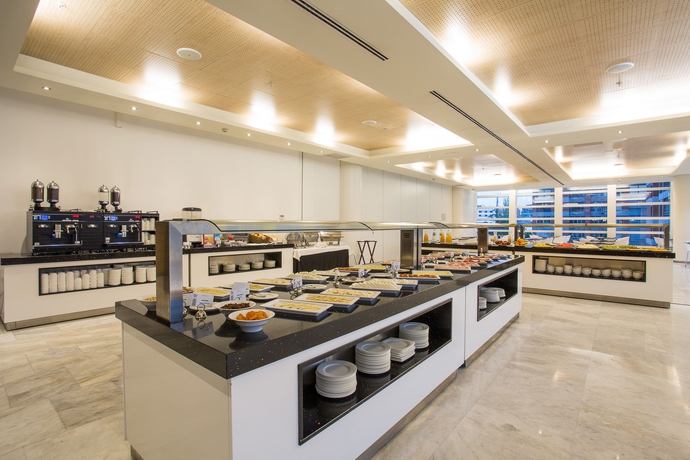 Imagen del bar/restaurante del Hotel Eurostars Palacio De Cristal. Foto 2