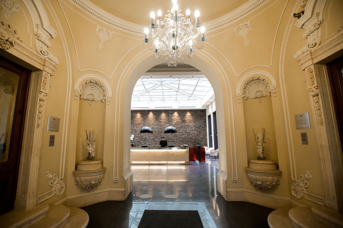 Imagen de los interiores del Hotel Eurostars Palazzo Zichy. Foto 12