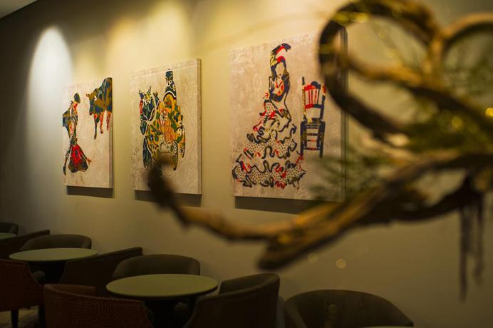 Imagen del bar/restaurante del Hotel Eurostars Patios De Córdoba. Foto 2