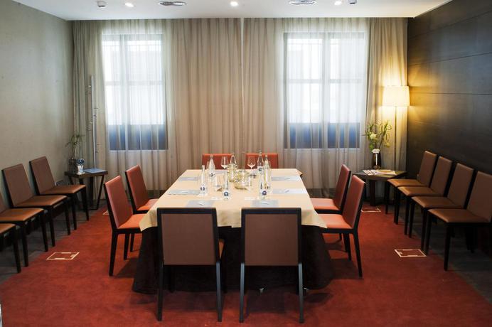 Imagen del bar/restaurante del Hotel Eurostars Patios De Córdoba. Foto 7