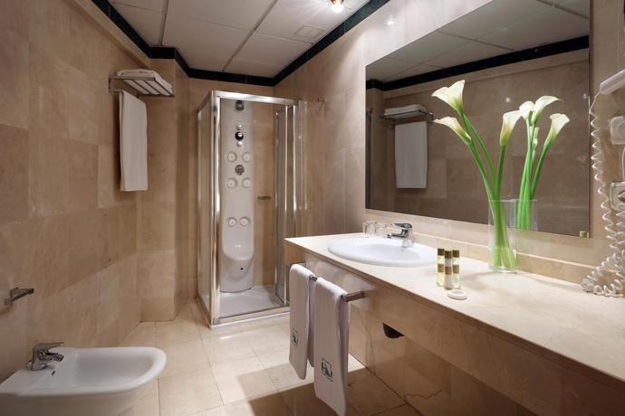 Imagen general del Hotel Eurostars Plaza Acueducto. Foto 11