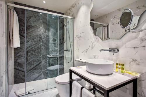 Imagen de la habitación del Hotel Eurostars Puerta Real. Foto 6