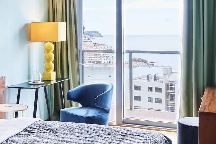 Imagen de la habitación del Hotel Eurostars Queen of Montenegro. Foto 16