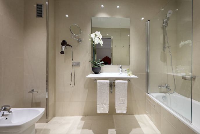 Imagen general del Hotel Eurostars Regina. Foto 6