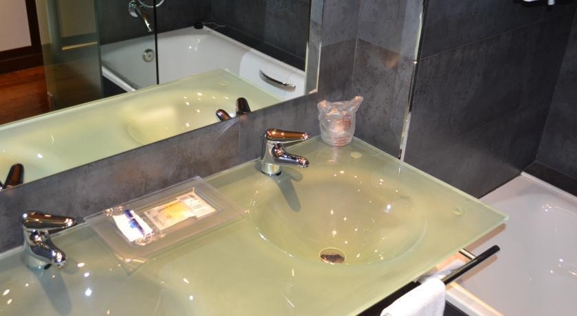 Imagen general del Hotel Eurostars Reina Felicia. Foto 13