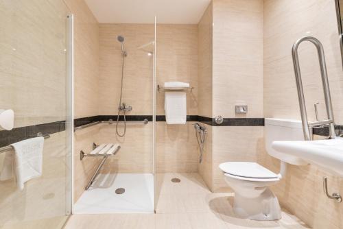 Imagen de la habitación del Hotel Eurostars San Lazaro. Foto 4