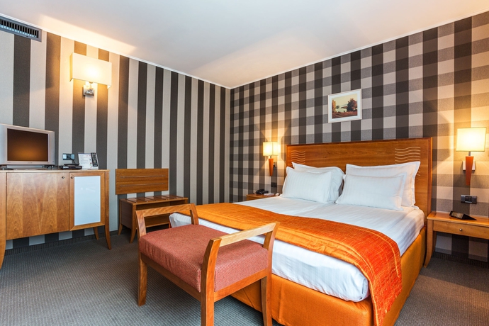 Imagen de la habitación del Hotel Eurostars Sofia City. Foto 7