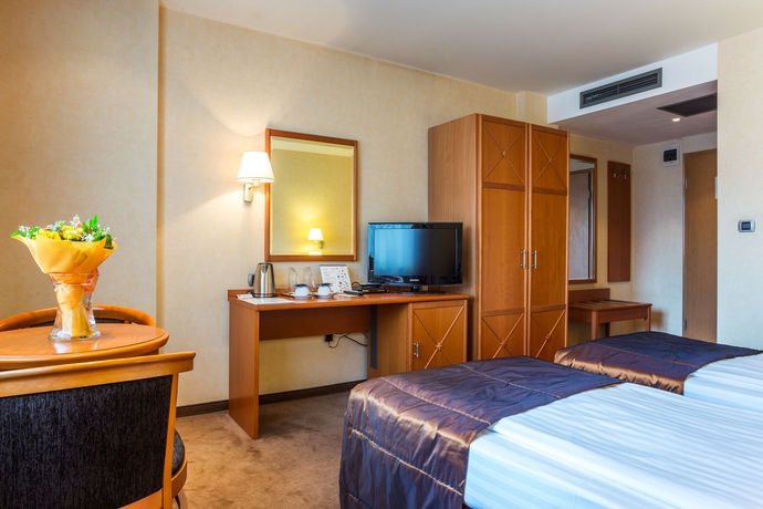 Imagen de la habitación del Hotel Eurostars Sofia City. Foto 12