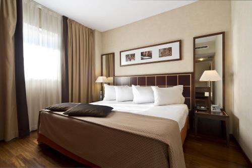 Imagen de la habitación del Hotel Eurostars Toledo. Foto 5