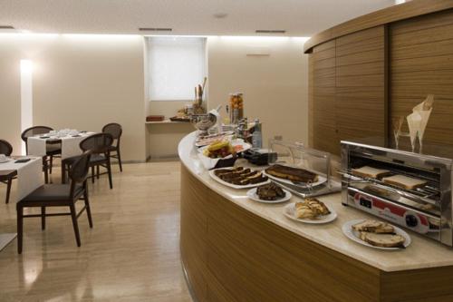 Imagen del bar/restaurante del Hotel Eurostars Vía de la Plata. Foto 2