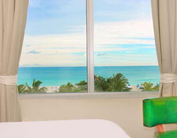 Imagen de la habitación del Hotel Eurostars Winter Haven. Foto 8