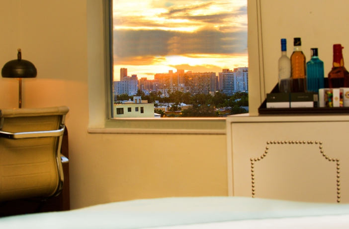 Imagen de la habitación del Hotel Eurostars Winter Haven. Foto 10