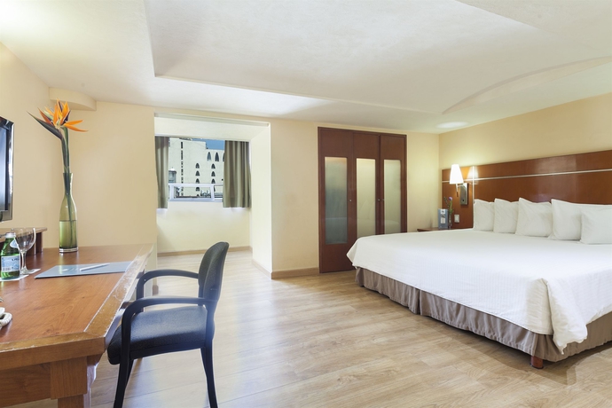 Imagen de la habitación del Hotel Eurostars Zona Rosa Suites. Foto 3