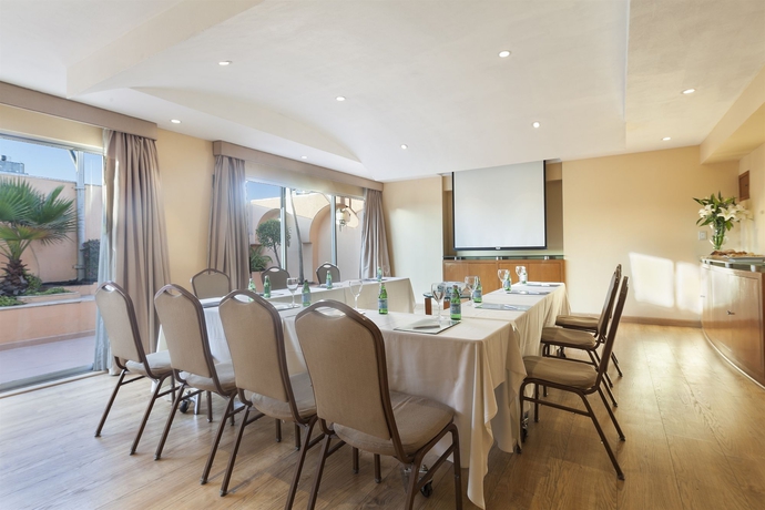 Imagen de los interiores del Hotel Eurostars Zona Rosa Suites. Foto 9