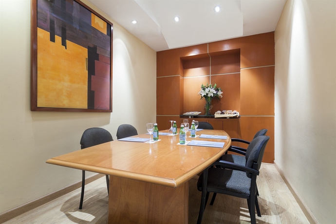 Imagen de los interiores del Hotel Eurostars Zona Rosa Suites. Foto 11