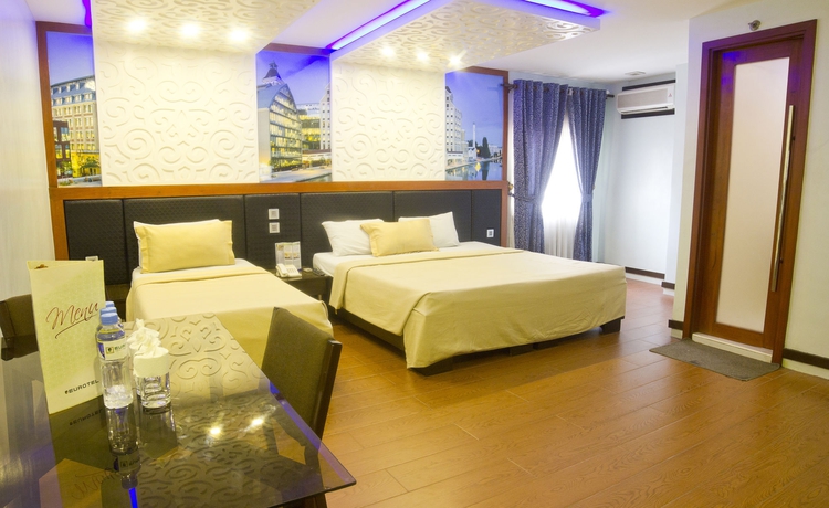 Imagen de la habitación del Hotel Eurotel Makati. Foto 15