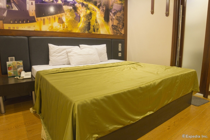 Imagen de la habitación del Hotel Eurotel North Edsa. Foto 3