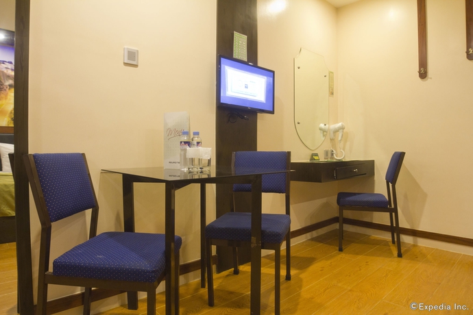 Imagen de la habitación del Hotel Eurotel North Edsa. Foto 5