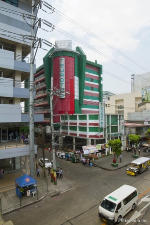 Imagen de los exteriores del Hotel Eurotel North Edsa. Foto 11