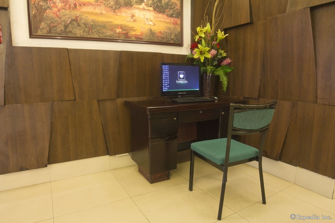 Imagen de los interiores del Hotel Eurotel North Edsa. Foto 15