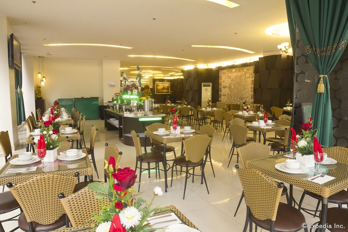 Imagen del bar/restaurante del Hotel Eurotel North Edsa. Foto 1