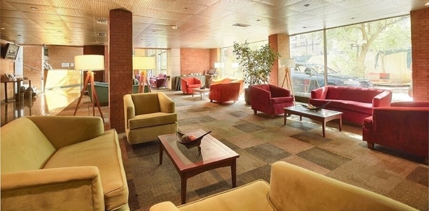 Imagen de los interiores del Hotel Eurotel Providencia. Foto 17