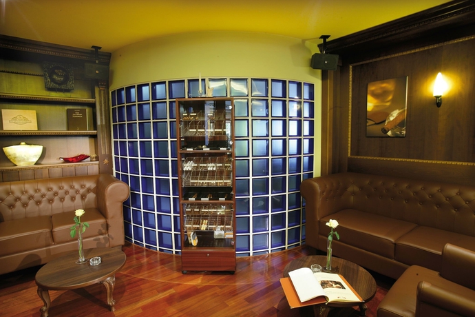 Imagen de los interiores del Hotel Eurothermenresort Paradiso 4s. Foto 15