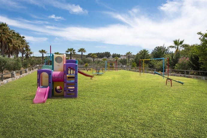 Imagen general del Hotel Eurovillage Achilleas. Foto 5