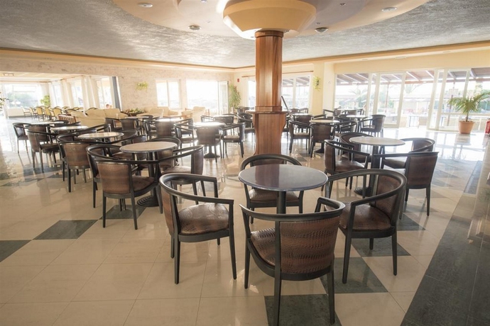 Imagen general del Hotel Eurovillage Achilleas. Foto 11