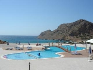 Imagen de la piscina del Hotel Euroxenia Royal Resort. Foto 10