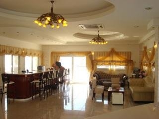 Imagen general del Hotel Euroxenia Royal Resort. Foto 4